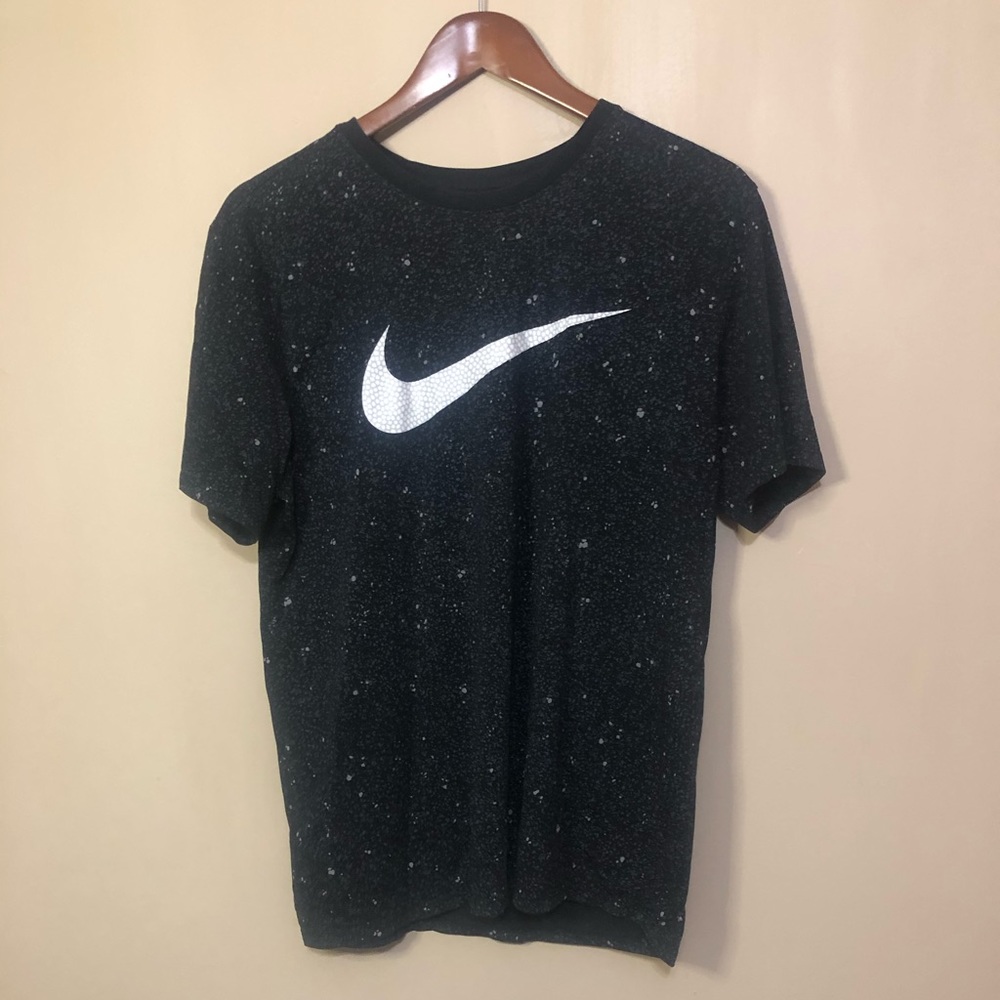 Nike T-shirt